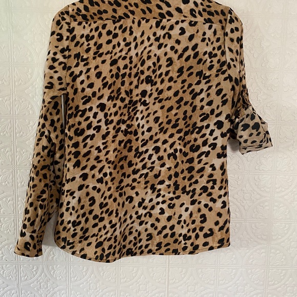 Calvin Klein | Animal Print Leopard Split Neck Zipper Tunic |Extra Small - Picture 5 of 5